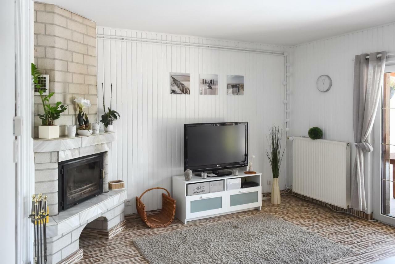 Balatonfuered Apartmanhaz Luaran gambar