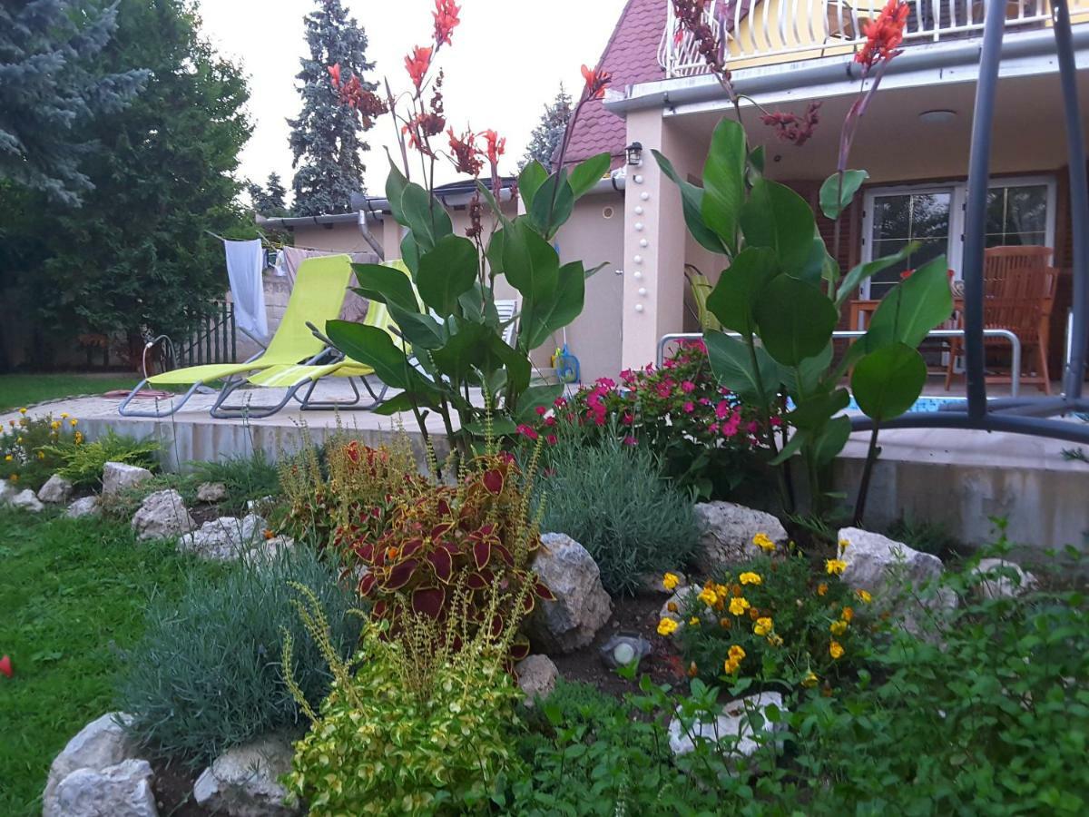 Balatonfuered Apartmanhaz Luaran gambar